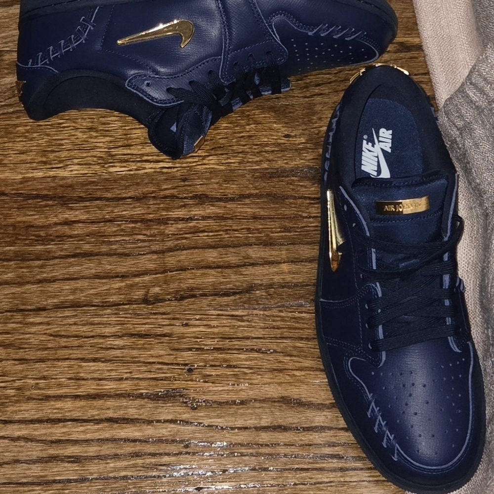 Nike Air Jordan1 Women's Dark Blue and Gold Sneakers